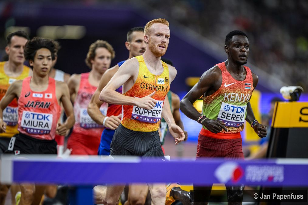 Frederik Ruppert (LAV Stadtwerke Tübingen) im Finale über 3.000 Meter Hindernis 